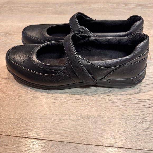 Aravon Comfort by New Balance Black Leather Womens 11 Mary Jane Strap Shoes - Picture 5 of 8